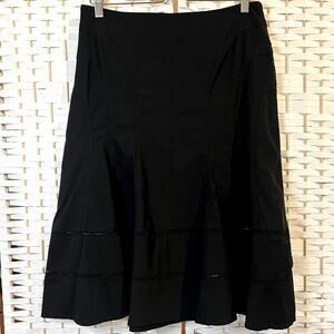 Like new! NANETTE Lepore A-line, Flare Skate Skirt, Midi Length, Size 10